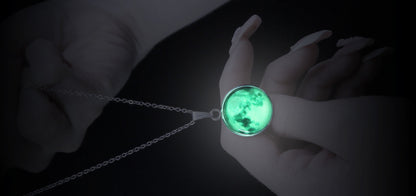 🌙 Set Luna – Collar + Pulsera que Brillan en la Oscuridad