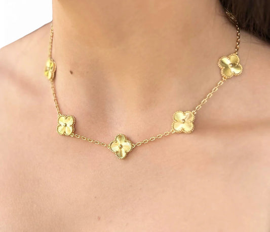 ✨🍀 COLLAR VINTAGE 5 TRÉBOLES CHAPADO EN ORO 18K 🍀✨ 🎁 Incluye Hermosa Caja de Regalo 🎁