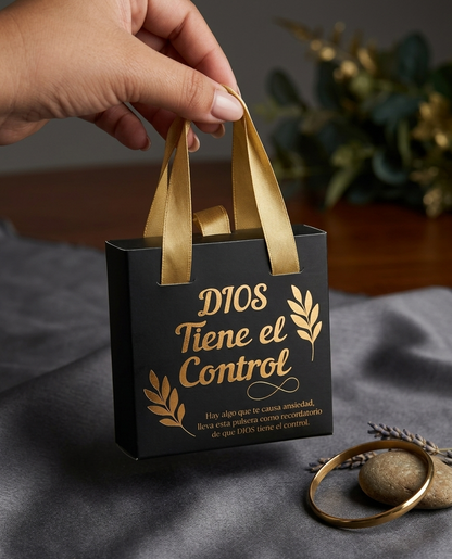 🙏✨ PULSERAS “DIOS TIENE EL CONTROL” 2X1 – FE, PROTECCIÓN Y CALMA TODOS LOS DÍAS ✨🙏